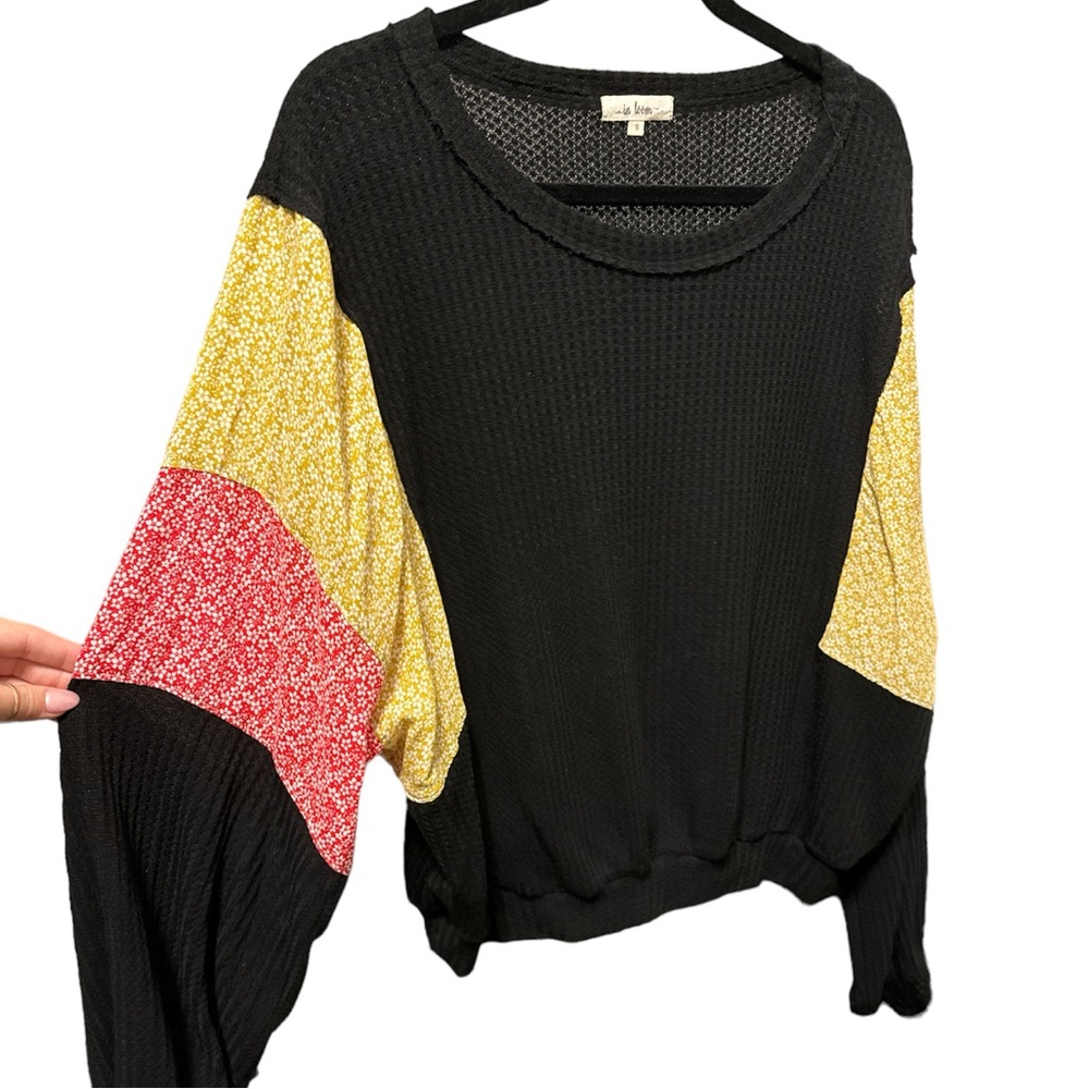 Floral knit top